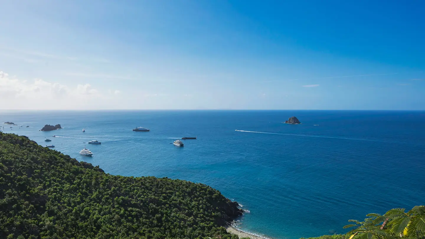 Esprit de Roche, extérieurs, Saint-Barthélemy
