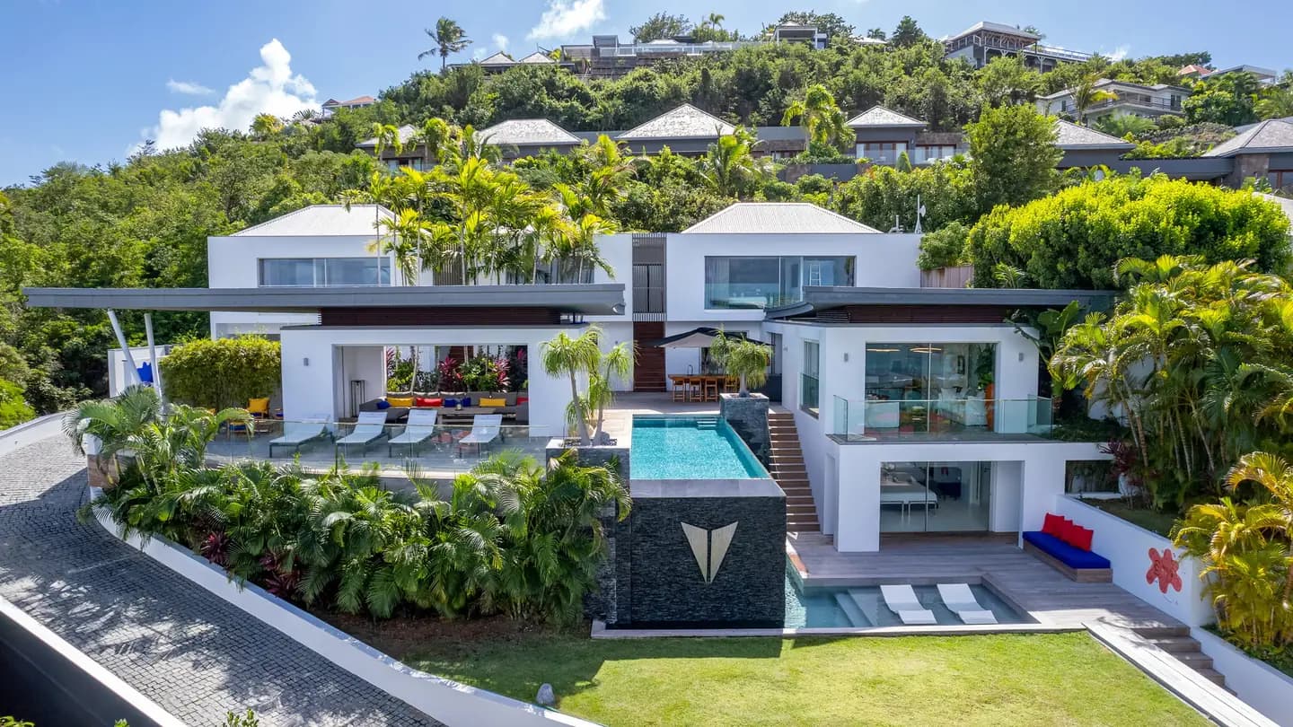 Wings, extérieurs, Saint-Barthélemy