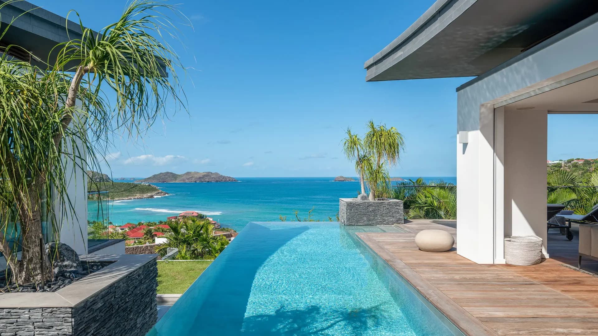 Wings, piscine et terrasse, Saint-Barthélemy
