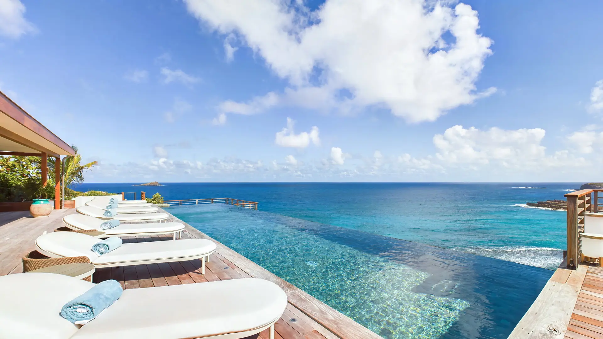Brahama, piscine et terrasse, Saint-Barthélemy